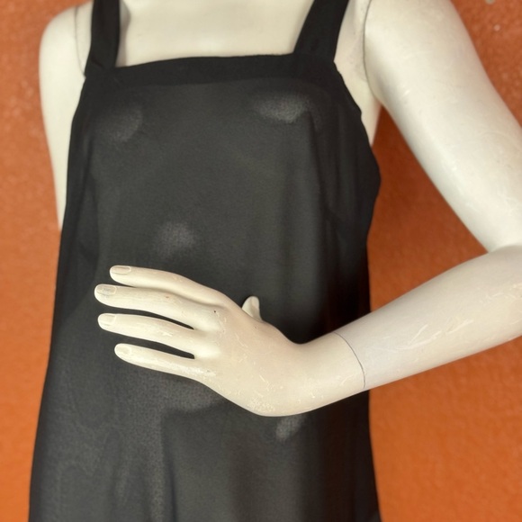 Prato Made In U.S.A Elegant Black Sleeveless Dress. E94 - Picture 9 of 15